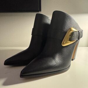 NWOB Vince Camuto Baily Bootie
